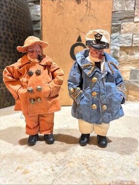 2 vintage ALBERT PRICE PRODUCTS maritime figurines
